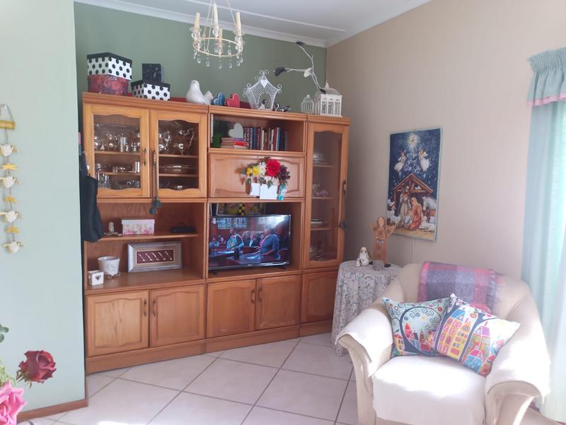 4 Bedroom Property for Sale in Gansbaai Central Western Cape